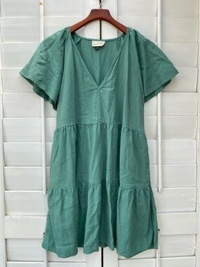 Universal Thread Sage Green V-Neck Linen Blend Tiered Dress